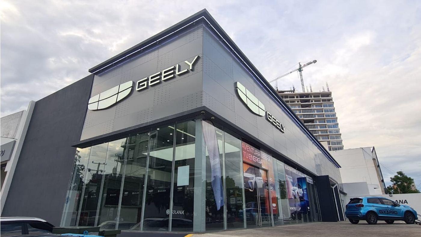 Fachada de agencia Geely