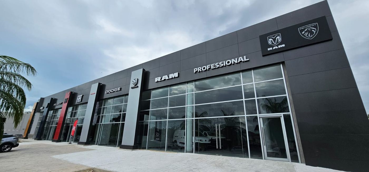Fachada de agencia RAM Professional