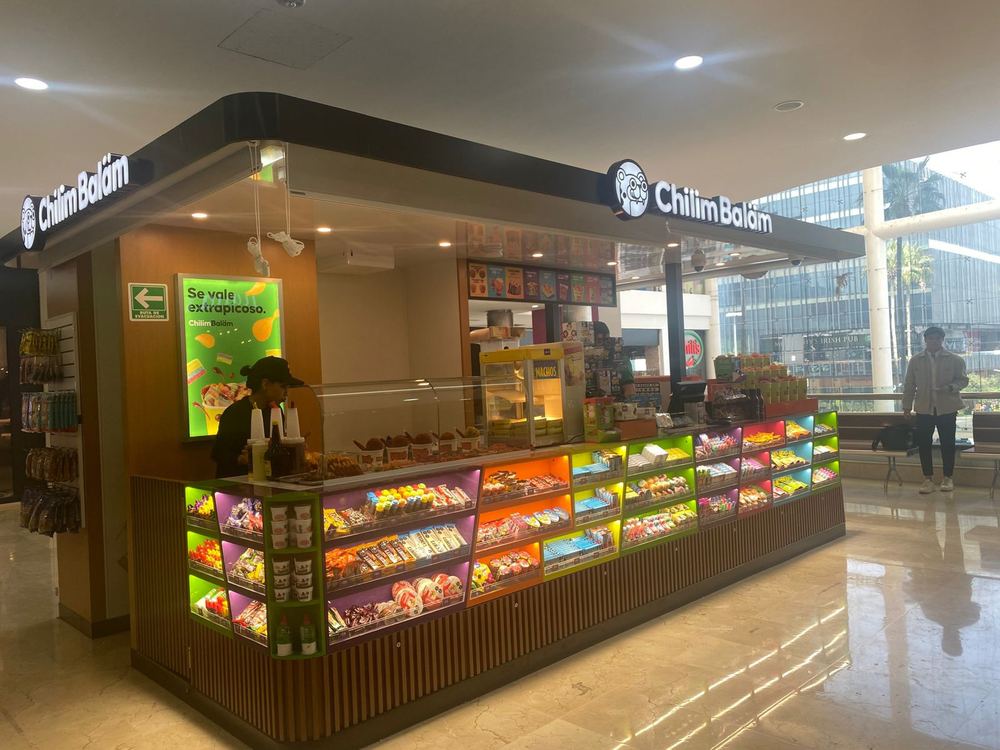 Kiosco comercial en centro comercial